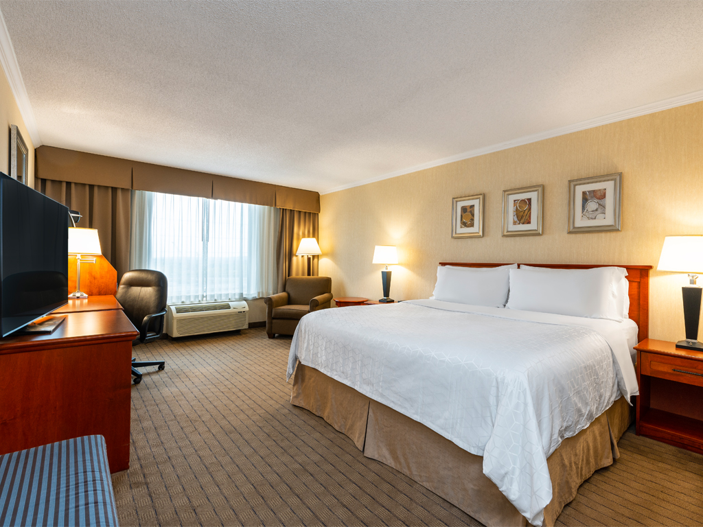 Allure Hotel Feature