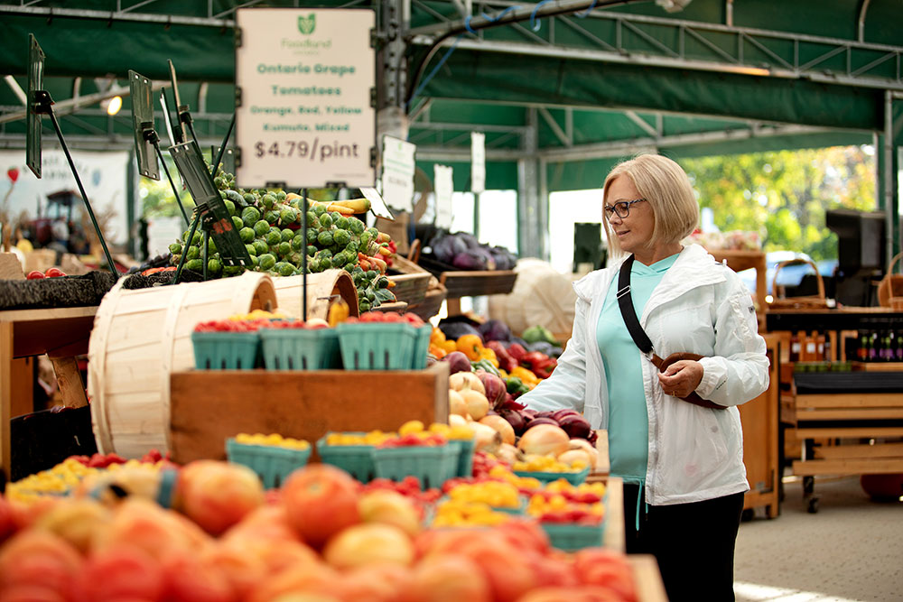 Barrie Hill Farms - Market