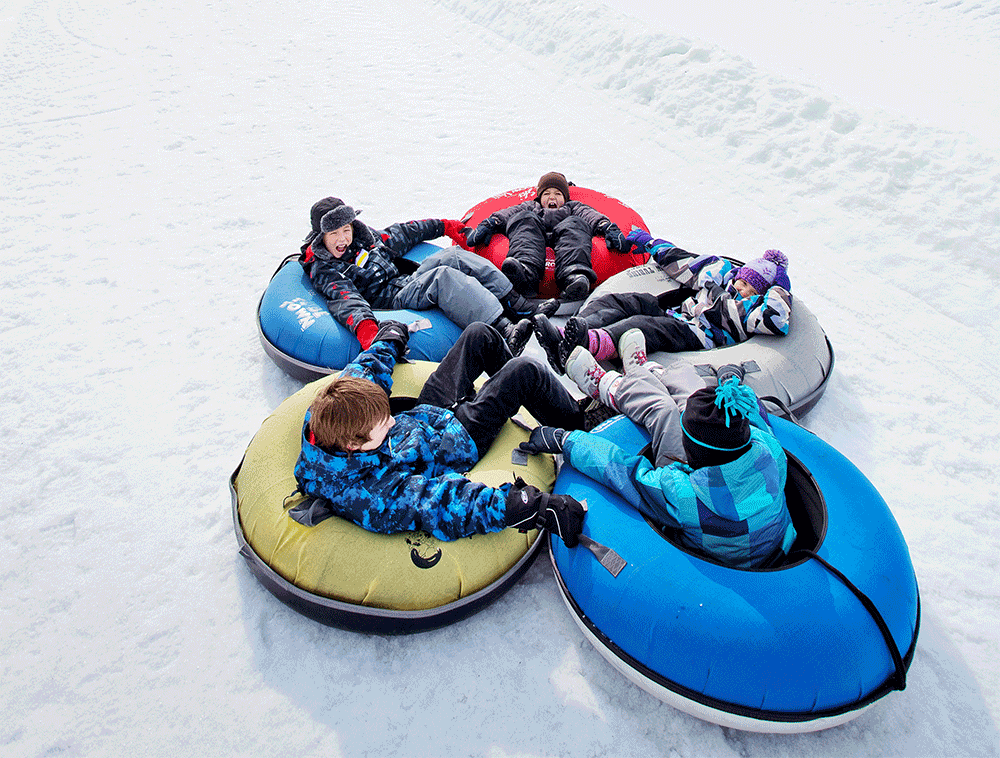 Snowtubing snowtubing