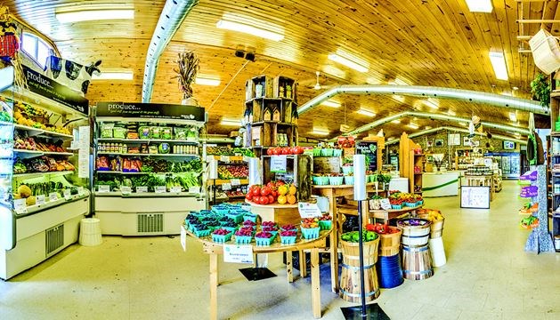 nicholyn_MMR0013449684hr___Gallery Nicholyn Farms Market