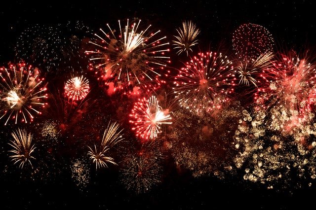 photo-of-fireworks-display-2526105 fireworks