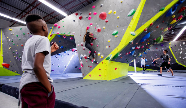 kids indoor rock climbing