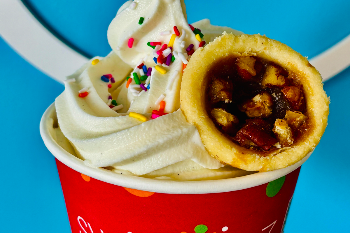 Frozen yogurt with a butter tart on top