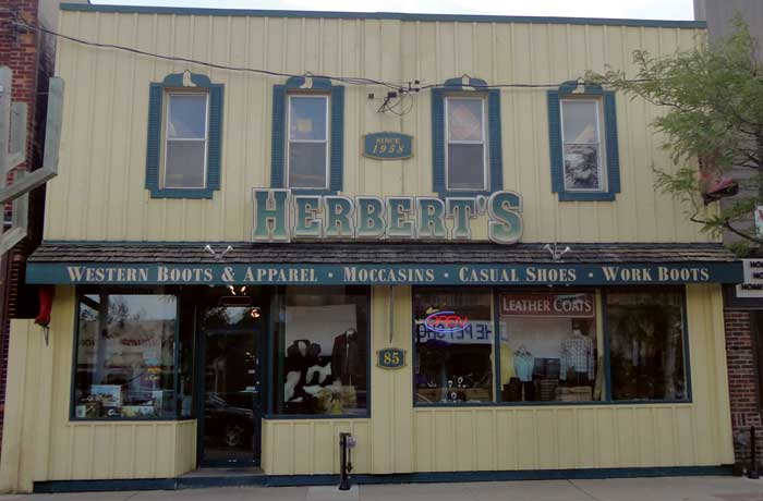 Herberts-Boots-Alliston