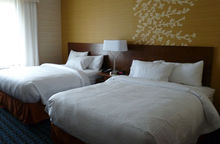Fairfield Inn & Suites Barrie Room