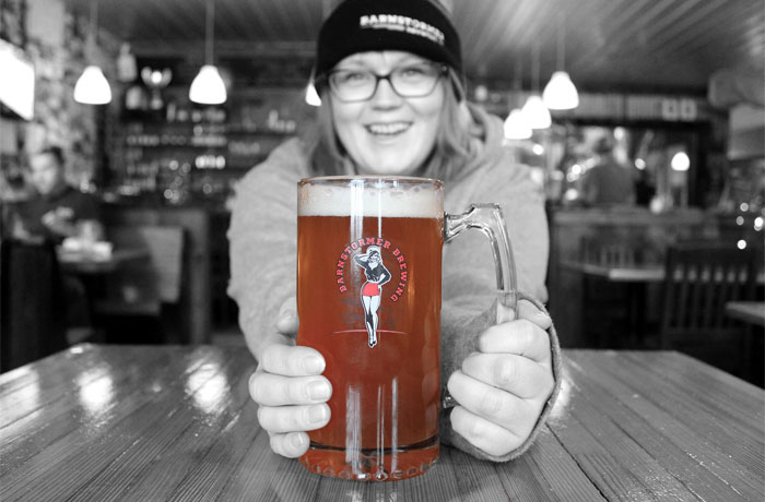 Barnstormer Brewing Waitress and Pint